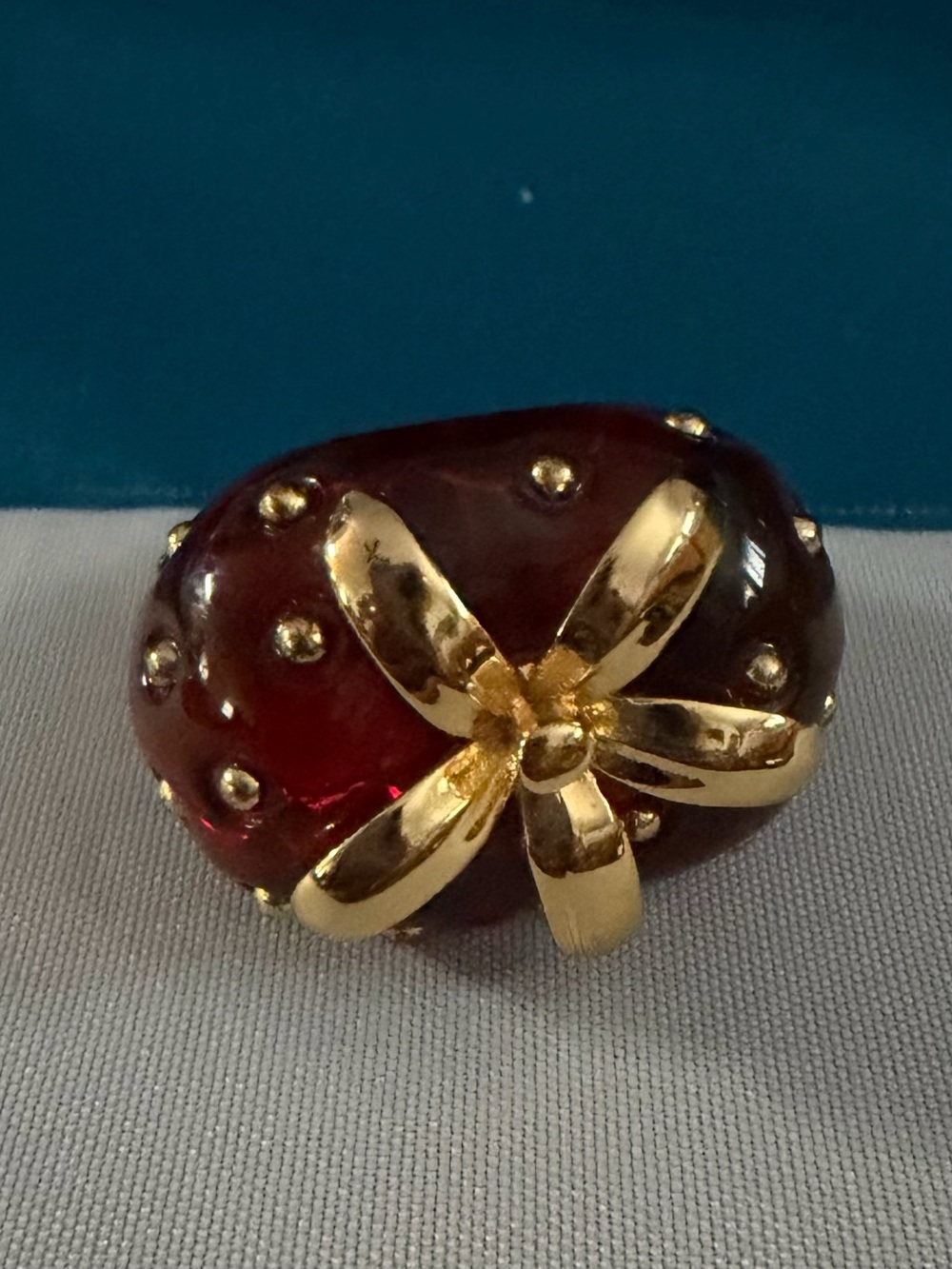 Kate Spade Tutti Frutti Strawberry Cocktail Ring.  Size 5